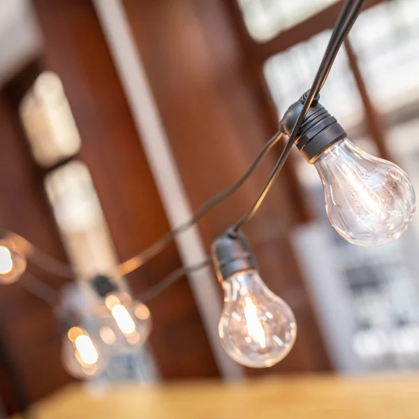 GUIRNALDA SOLAR + BATERIA RECARGABLE CABLE NEGRO ALLEGRA NEWGARDEN GUIRNALDA SOLAR + BATERIA RECARGABLE CABLE NEGRO ALLEGRA NEWGARDEN