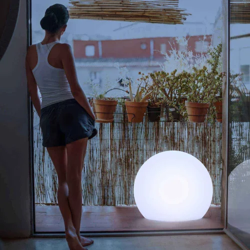 LÁMPARA EXTERIOR ESFÉRICA SOLAR BULY 60 + RGB + BATERIA RECARGABLE