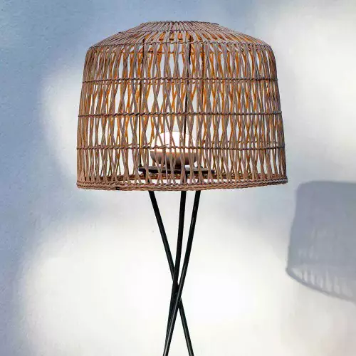 LÁMPARA DE PIE EXTERIOR SIN CABLE AMALFI BATERIA RECARGABLE LÁMPARA DE PIE EXTERIOR SIN CABLE AMALFI BATERIA RECARGABLE