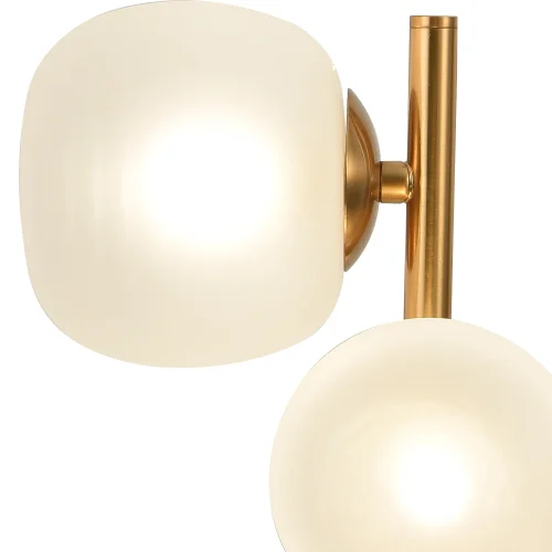 LÁMPARA DE MESA 3 LUCES HIERRO DORADO TULIPA BLANCA NICOLETTA