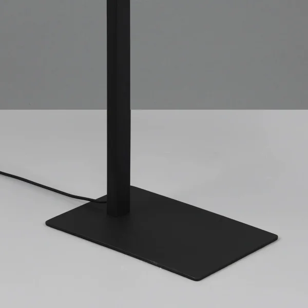 LÁMPARA DE PIE LED 11W 3000K METAL NEGRO NELSON LÁMPARA DE PIE LED 11W 3000K METAL NEGRO NELSON