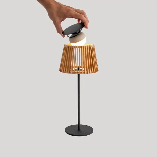 LÁMPARA DE MESA SOLAR IP54 OKINAWA LÁMPARA DE MESA SOLAR IP54 OKINAWA