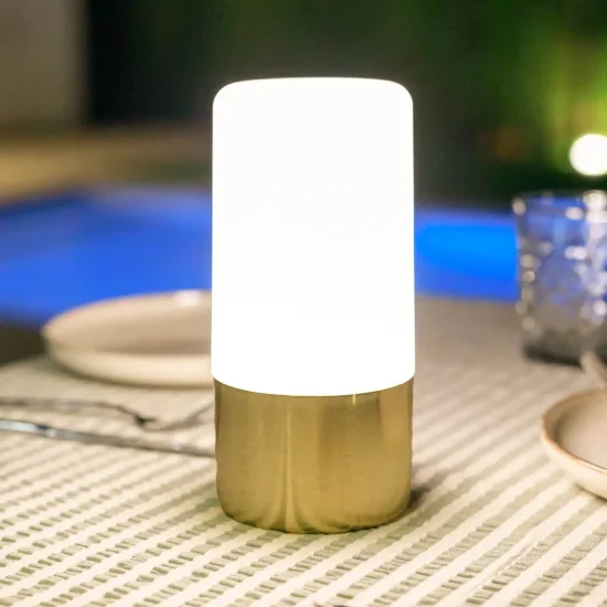 LÁMPARA DE MESA RECARGABLE ORO IP44 RGB MAIA