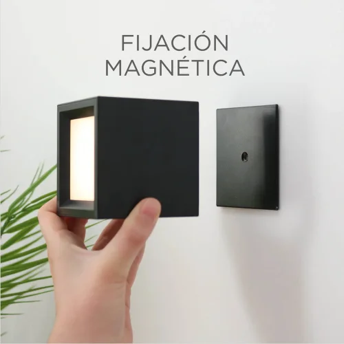 APLIQUE DE PARED SIN CABLES IP20 NEGRO BOX 8