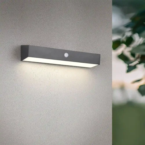 APLIQUE EXTERIOR SOLAR HÍBRIDO 6W 4000K C/SENSOR IP44 NEGRO SUNDEW