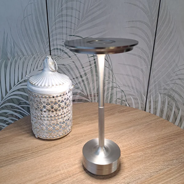LÁMPARA DE MESA LED RECARGABLE INALÁMBRICA 213LM NÍQUEL IP44 ESTIVA