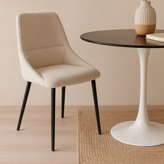 SILLA DE COMEDOR ADNEY TEXTIL ARENA PATAS NEGRAS